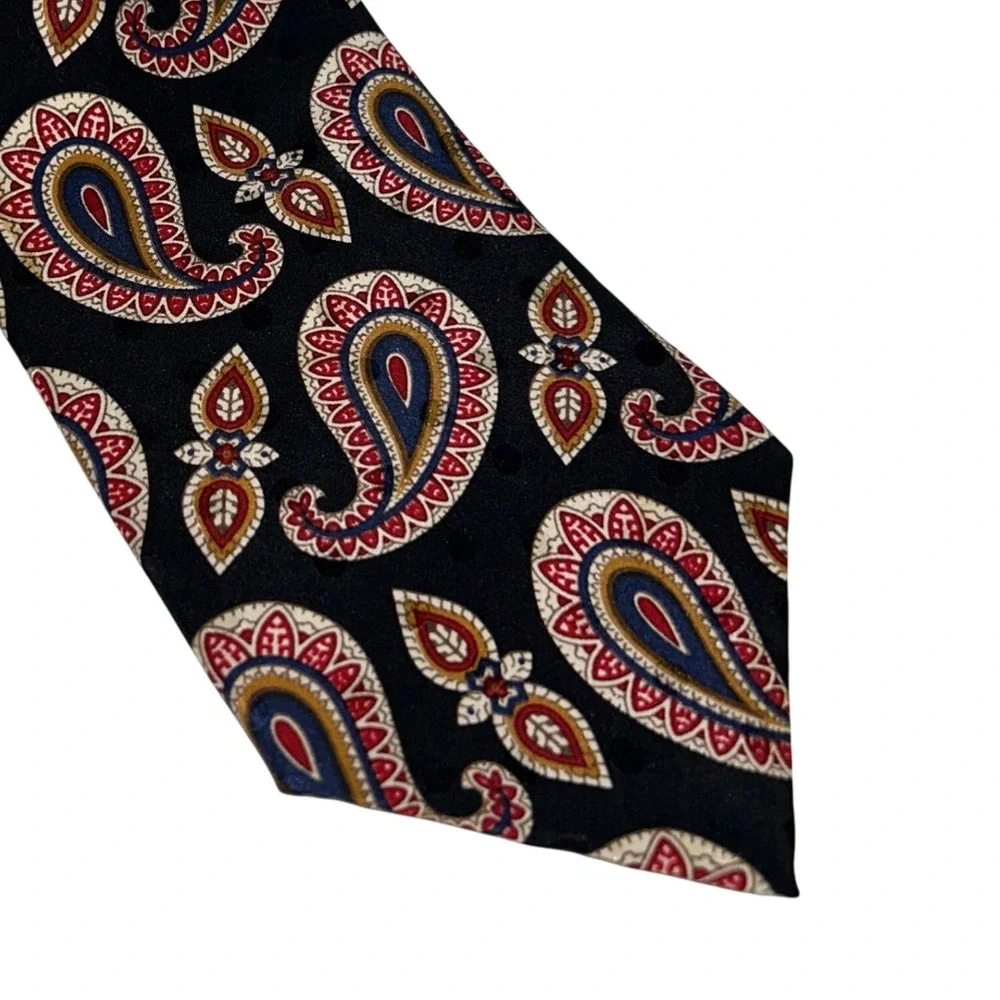 Villa Bugatti Black Paisley Italian Silk Necktie Luxury‎ Designer Classic